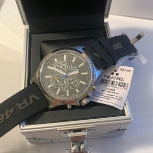 TW steel TW939 pilot rubber strap Yamaha